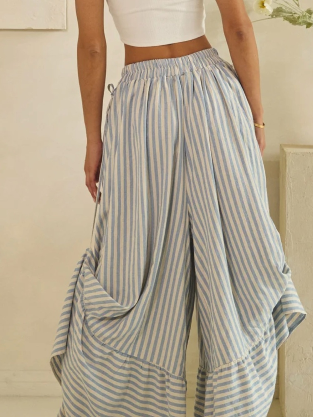 Oli & Hali Striped print Stretchy Waist Gathered Detail Wide leg Pants - Picture 5 of 8